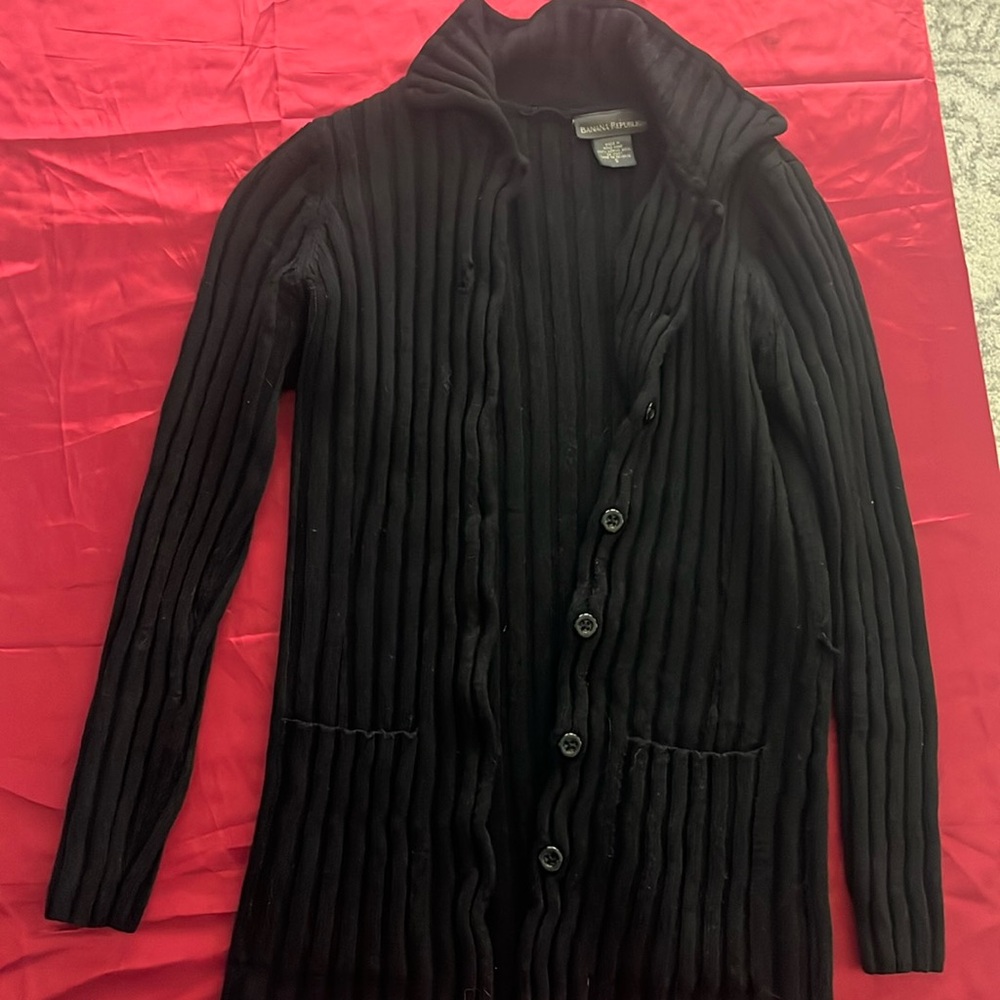 Banana Republic small black sweater